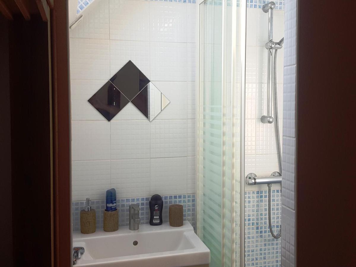 Apakabar Homestay - Proche Gare Melun, Parking Prive, Netflix La Rochette  Buitenkant foto